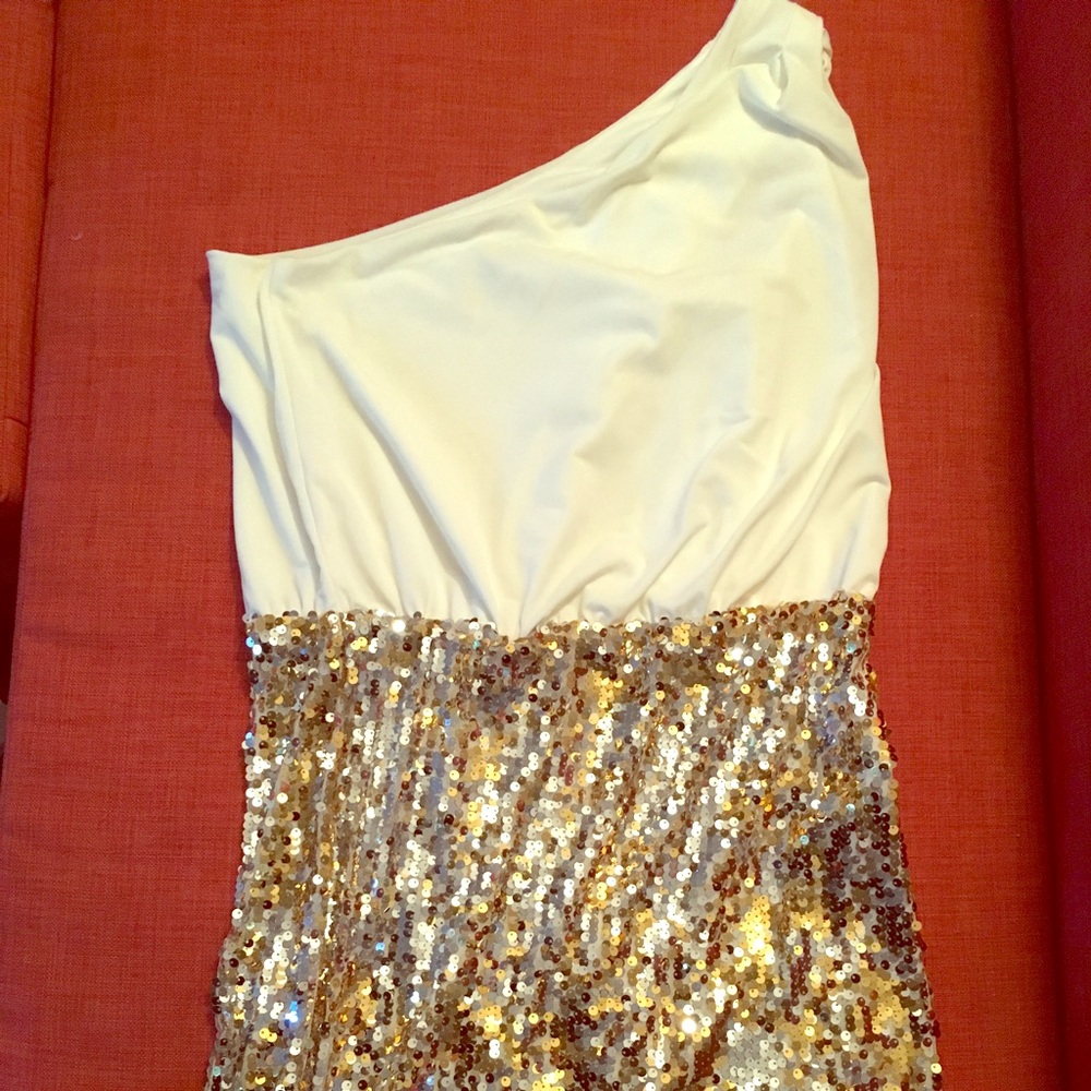 Perfect night out mini dress.